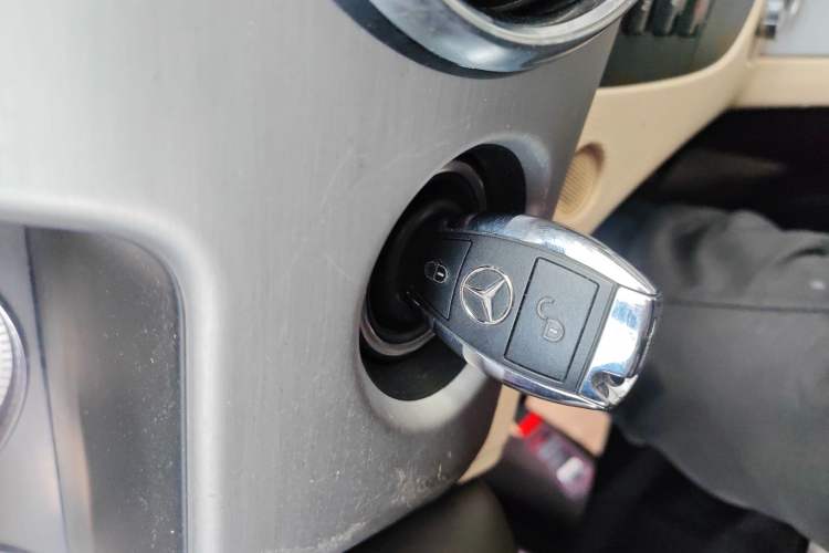 Used Mercedes-Benz GLK-Class 2014 GLK 260 4MATIC Dynamic Model
