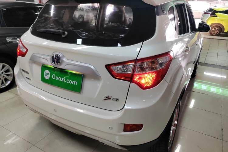 Used Changan CS35 2015 1.6L Manual Luxury Model China V Standard