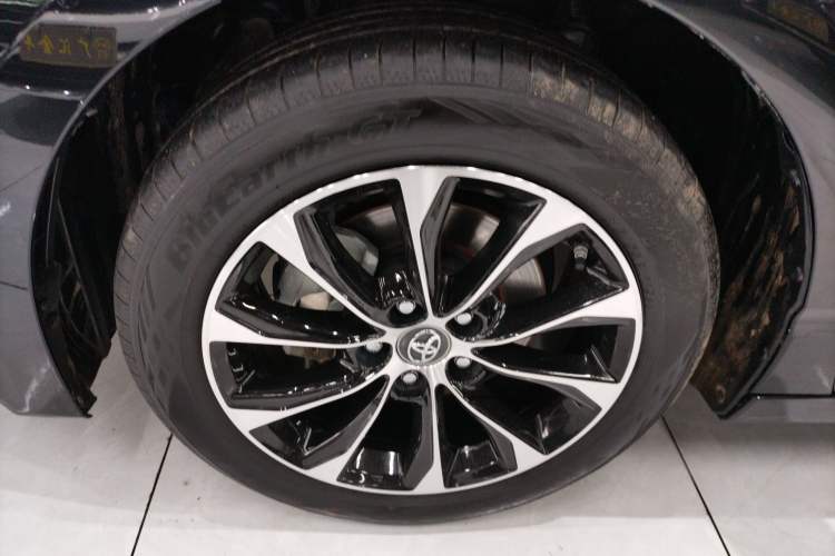 Used Toyota Avalon 2022 2.0L Ambition Edition