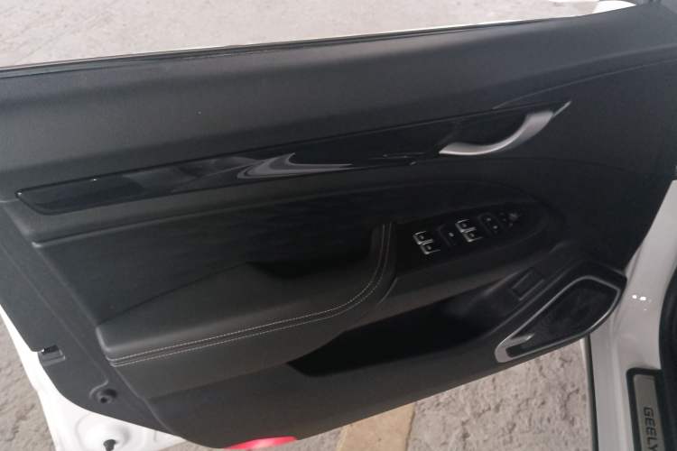 Used Geely Auto Emgrand GT 2021 1.8T Flagship Edition
