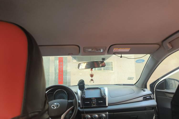 Used Toyota YARiS L 2015 1.5E Automatic Charm Edition