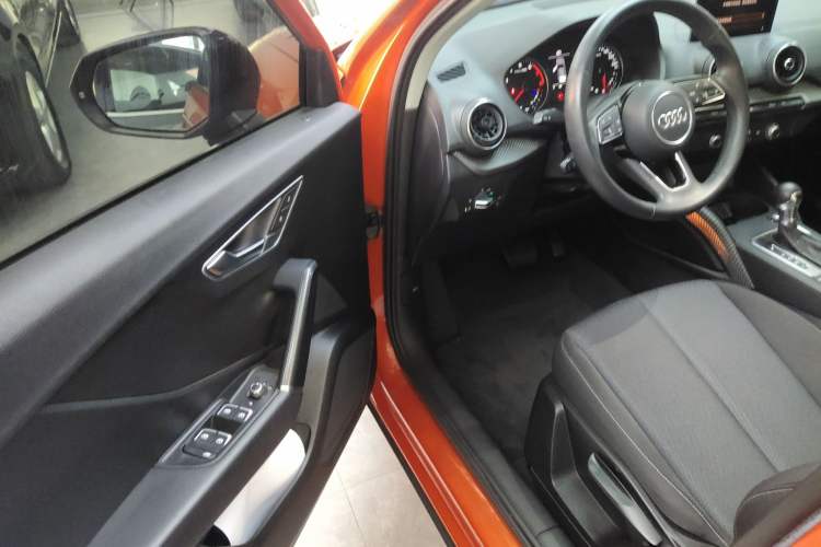 Used Audi Q2L 2018 35 TFSI Launch Exclusive Edition China VI