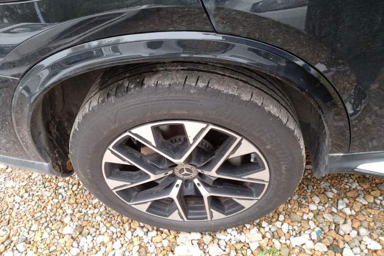 Used Mercedes-Benz GLC 2024 GLC 260 L 4MATIC Luxury Model 5 Seats
