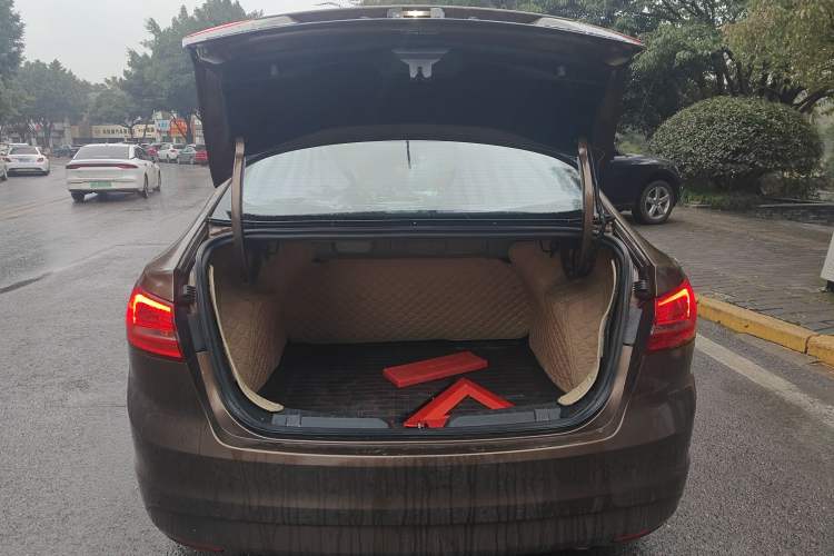 Used Ford Escort 2017 Revised Version 1.5L Manual Comfort Edition
