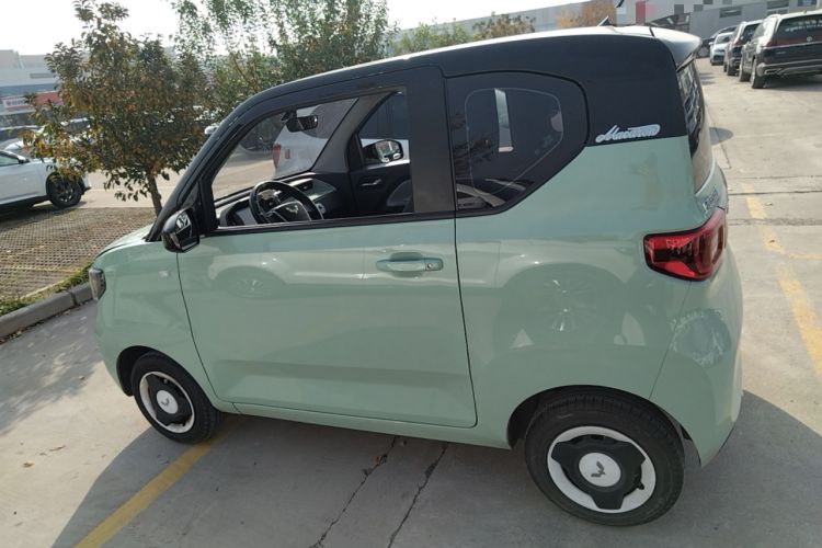 Used Wuling Hongguang MINIEV 2022 Macaron Fashion Model Lithium Iron Phosphate
