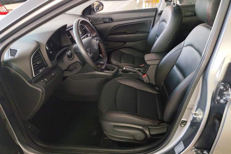 Used Hyundai Elantra 2018 1.4T Dual-Clutch Xuan Dong · Dynamic Edition
