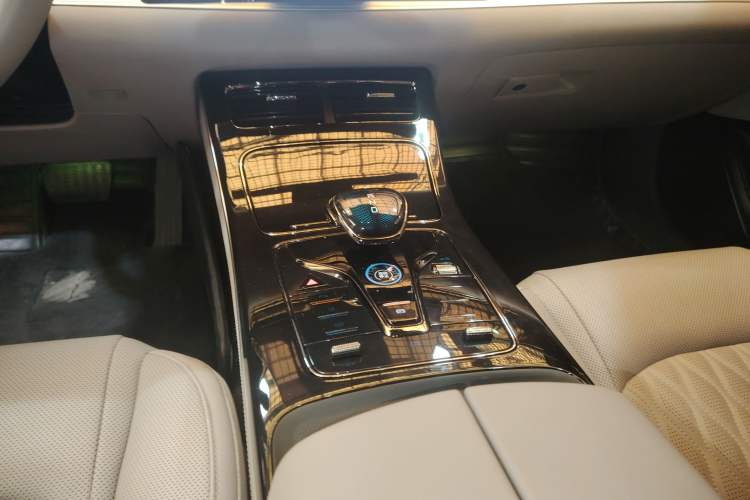 Used BYD Han 2025 DM-i 125KM Prestige Model