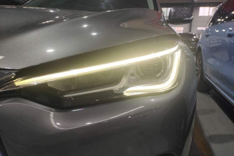 Used Infiniti QX50 2020 2.0T Two-Wheel Drive Fashion Edition
