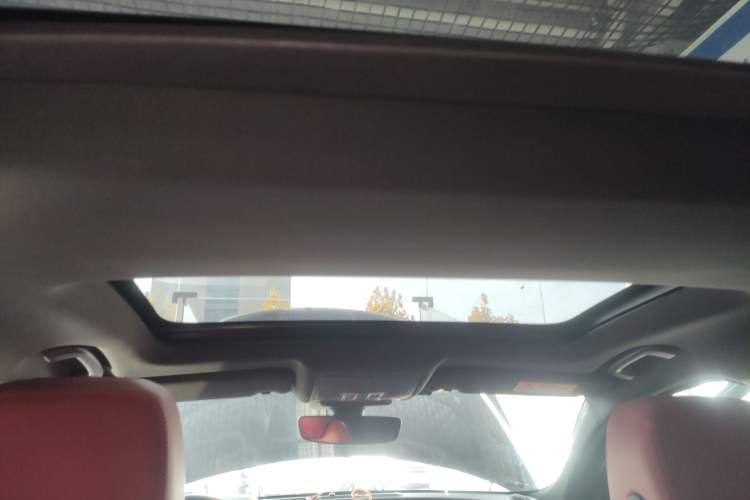 Used Jaguar XEL 2020 2.0T 200 PS R-DYNAMIC S Advanced Sport Edition
