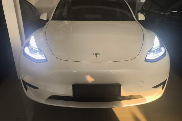 Used Tesla Model Y 2024 Rear-Wheel-Drive Version