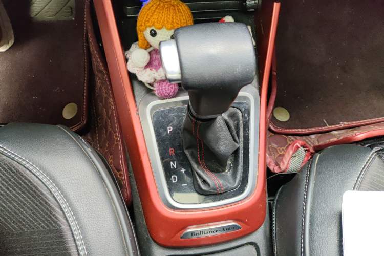 Used Brilliance V3 2015 1.5L Automatic Smart Version