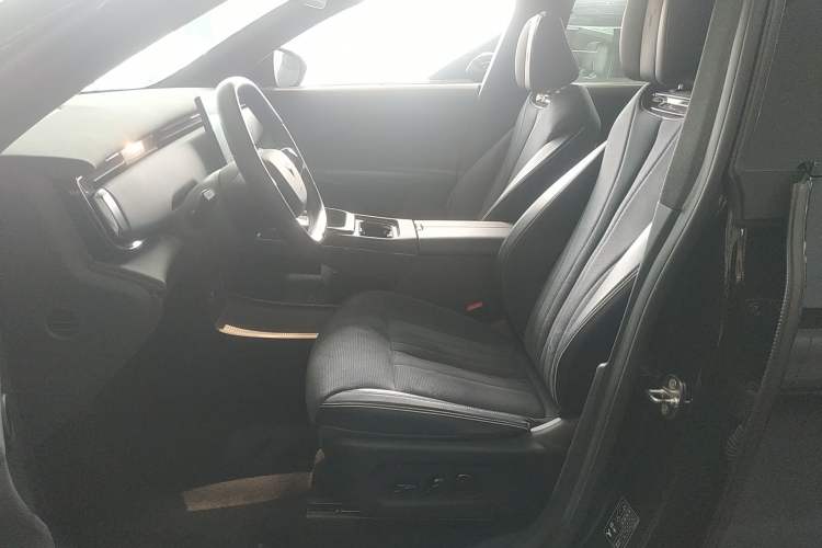 Used VOYAH COURAGE 2024 Four-Wheel Drive Global Edition