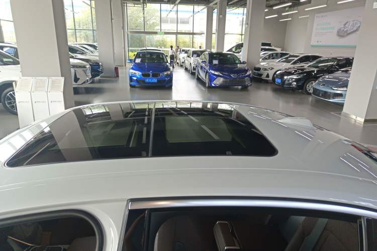 Used BMW 3 Series 2024 325Li M Sport Package
