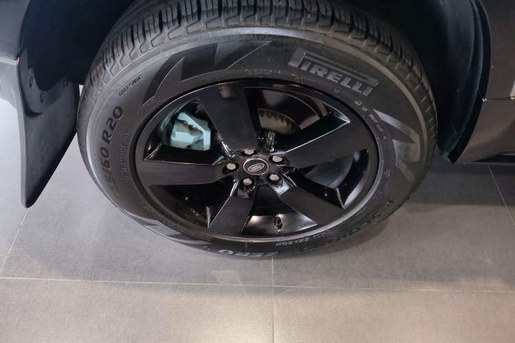 Used Land Rover Defender 2023 Facelift 110 3.0T P400 X-DYNAMIC HSE
