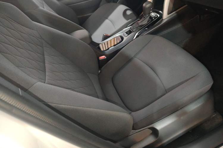 Used Toyota Corolla Cross 2024 2.0L Pioneer Edition
