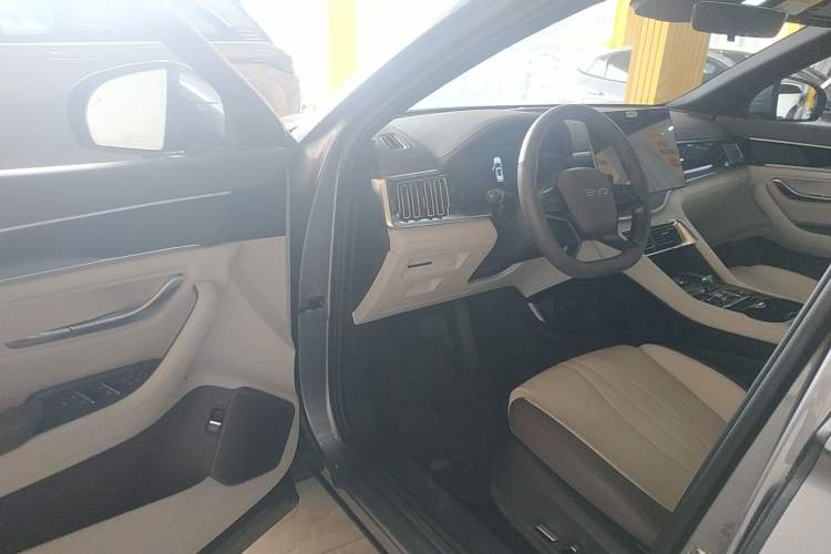 Used BYD Song PLUS New Energy 2025 DM-i Smart Drive 112KM Prestige Model
