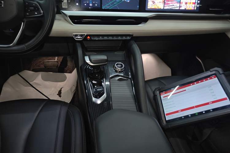 Used Geely Auto Monjaro L 2023 2.0TD High-Power Automatic Two-Wheel Drive Flagship Version