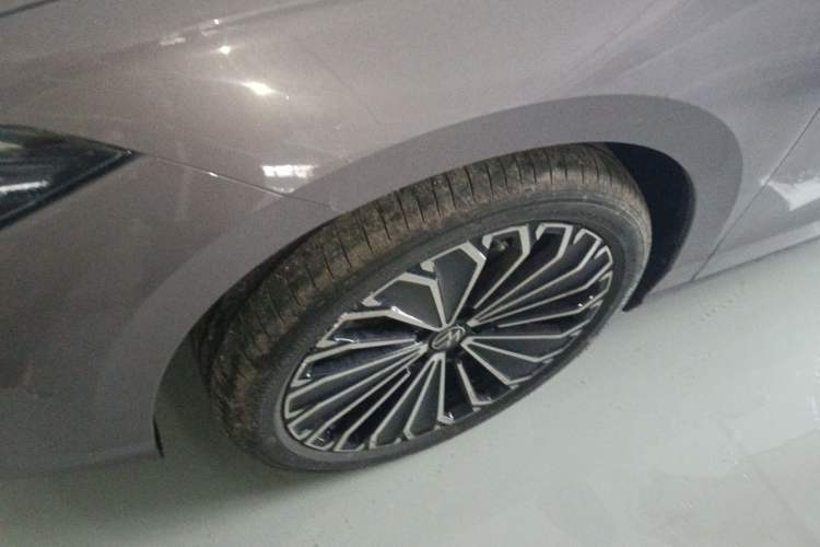 Used Volkswagen Passat 2025 Pro 380TSI Dragon Supreme Edition