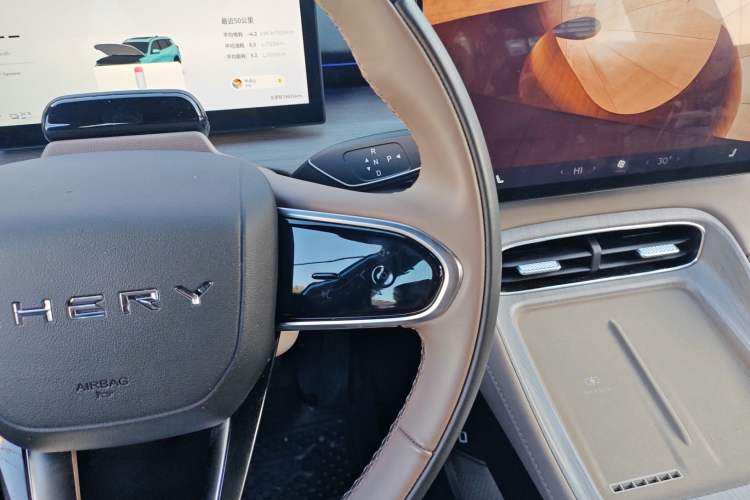 Used Chery Tiggo 8 PLUS C-DM 2025 1.5T 116 km Prestige Version 5 Seats
