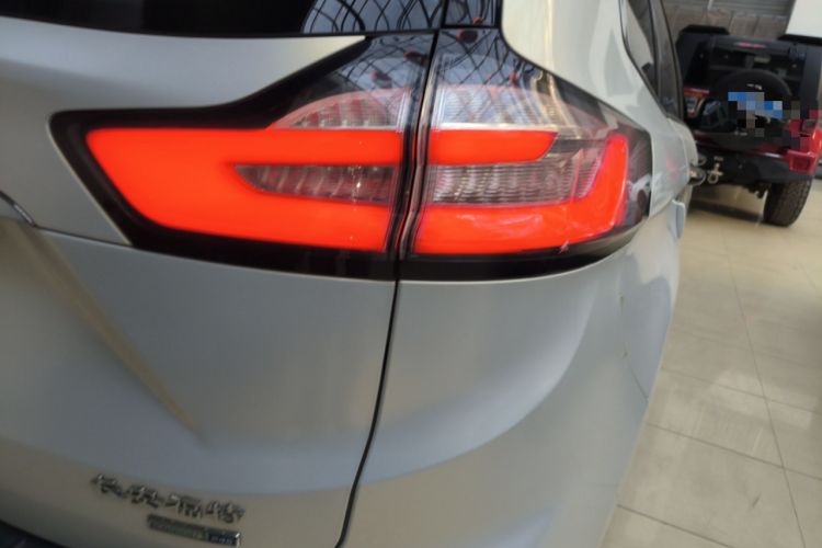 Used Ford Edge 2020 EcoBoost 245 Two-Wheel-Drive Titanium 5-Seater