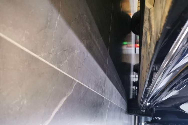 Used Zeekr 009 2024 Six-Seat Executive Version 4WD 108 kWh
