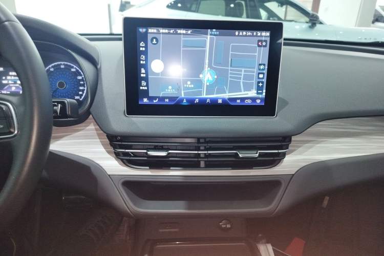 Used Hongqi E-QM5 2024 500km Range Edition