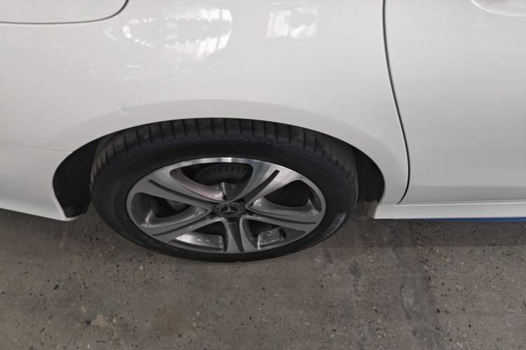 Used Mercedes-Benz E-Class 2019 E 200 L Sport Edition
