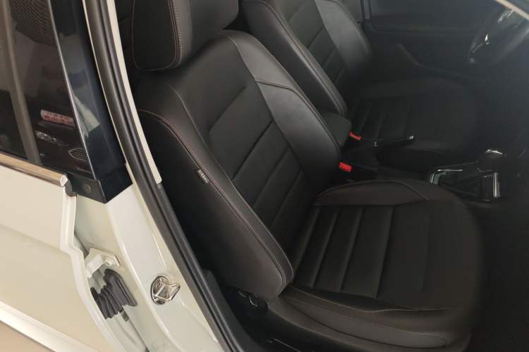 Used Volkswagen Bora 2017 1.6L Automatic Comfort Model
