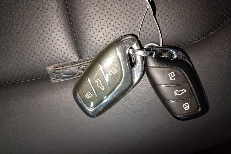 Used Roewe i6 MAX New Energy 2023 EV 420 Skyroof Special Edition