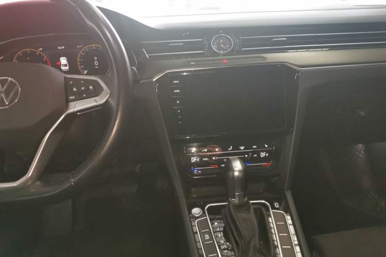 Used Volkswagen Magotan 2020 330TSI DSG Luxury Edition
