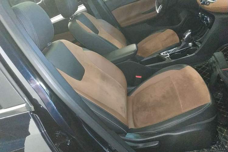 Used Buick Encore GX 2020 20T CVT Two-Wheel Drive Luxury Version
