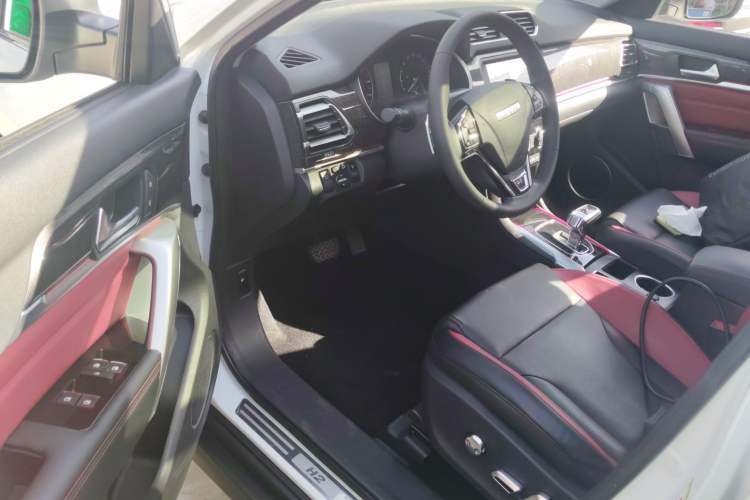 Used Haval H2 2018 Blue Label 1.5T Dual-Clutch Two-Wheel-Drive Prestige Model
