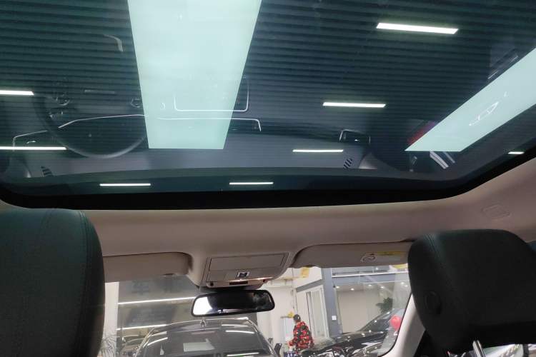 Used Land Rover Range Rover Evoque 2020 249 PS Youth Edition
