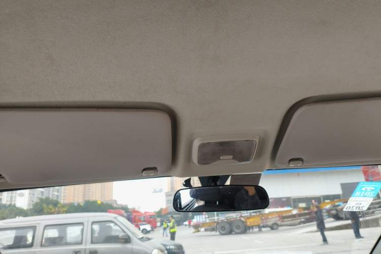 Used Dongfeng Fengon 330 2014 1.5L Manual Utility Version DK15