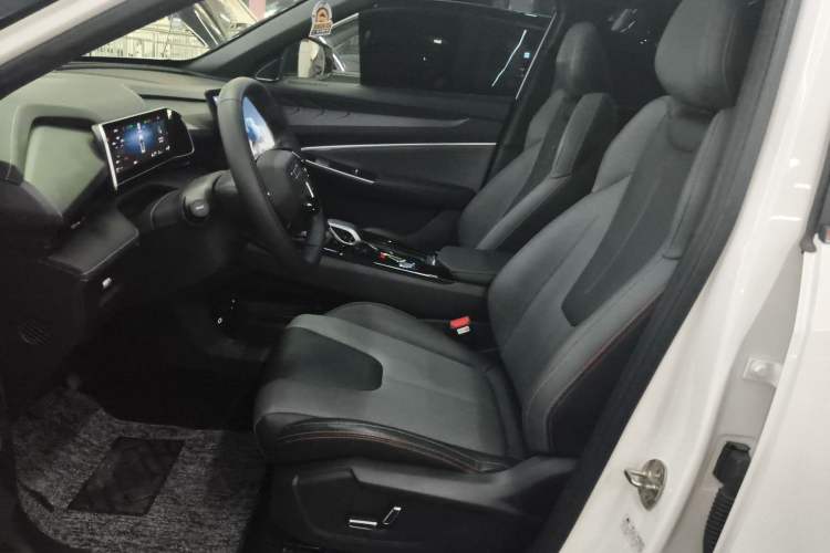 Used Geely Auto Emgrand X7 Sport 2023 Boyue COOL 1.5TD Smart Connect+
