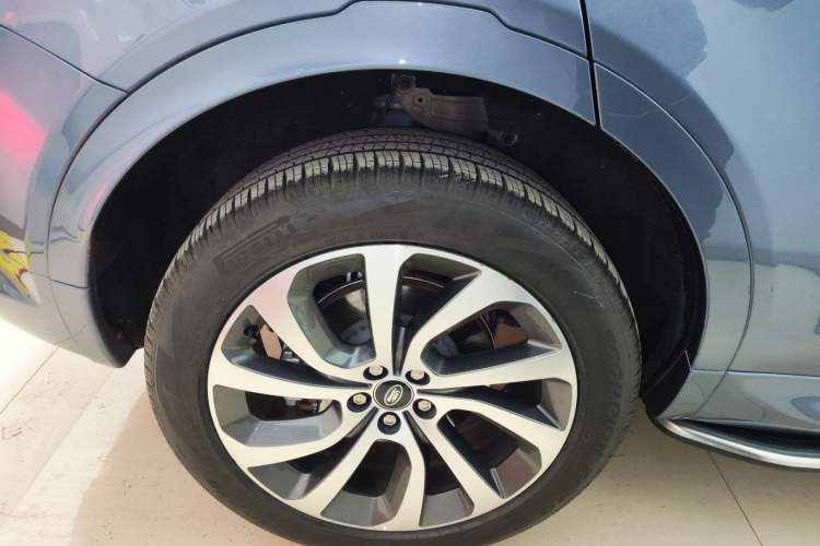 Used Land Rover Discovery Sport 2022 Revised Version 249 PS R-Dynamic S Performance Edition 5 Seats
