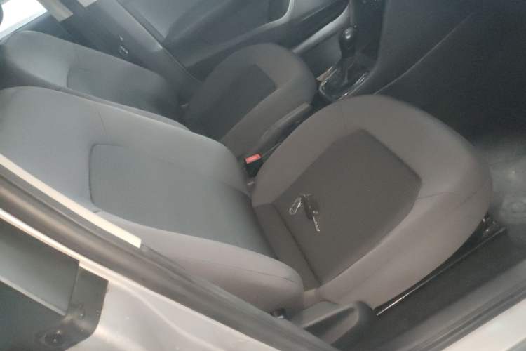 Used Volkswagen Santana 2015 1.6L Automatic Fashion Edition