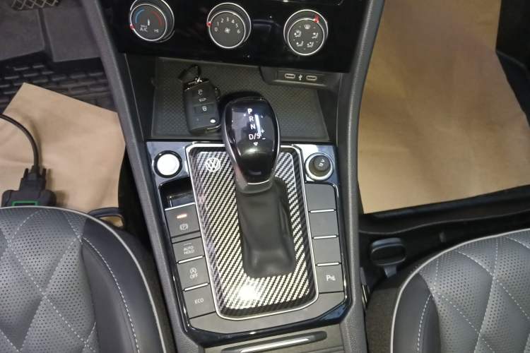 Used Volkswagen Sagitar 2023 300TSI DSG Excellence Edition
