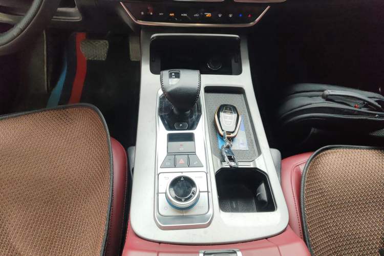 Used JETOUR X70 PLUS 2024 Champion Edition 1.5T DCT Champion MAX 5-Seater