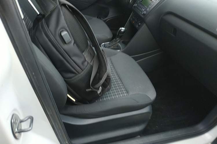 Used Volkswagen Polo 2014 1.4L Automatic Comfort Edition
