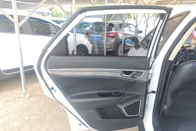 Used Geely Auto Emgrand GS 2018 Elegant Edition 1.8L Manual LingShang Model
