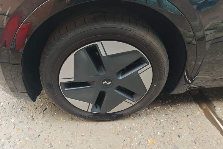 Used ONVO L60 2024 60 kWh All-Wheel Drive
