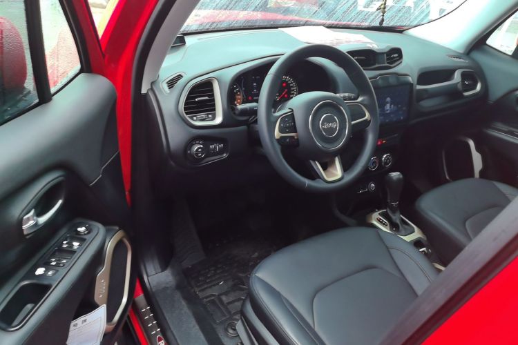 Used  Renegade 2017 180T Automatic High-Energy Version
