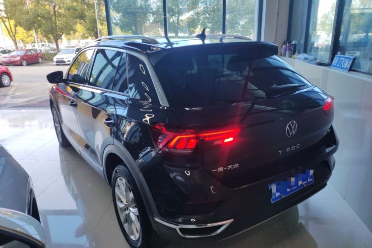 Used Volkswagen T-ROC 2022 280TSI DSG Two-Wheel Drive Elite PLUS
