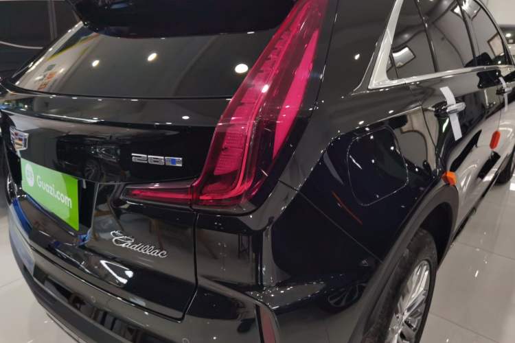 Used Cadillac XT4 2024 28T Two-Wheel-Drive Luxury Version
