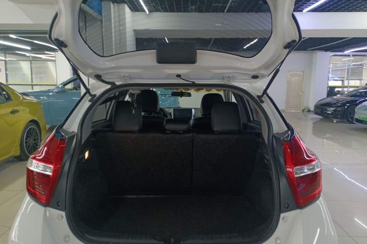 Used Toyota YARiS L 2016 Revised 1.5E CVT Charming Edition
