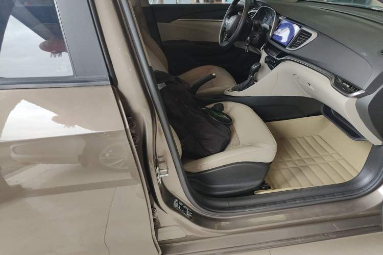 Used Buick GT 2016 15N Automatic Elite Edition
