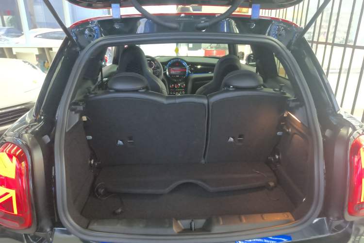 Used  JCW 2022 2.0T JOHN COOPER WORKS ALL-IN
