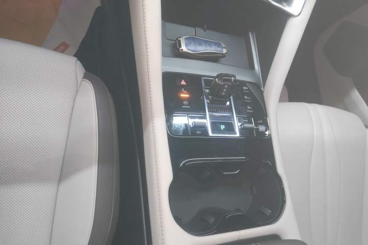 Used BYD Song PLUS New Energy 2025 DM-i 112KM Prestige Model
