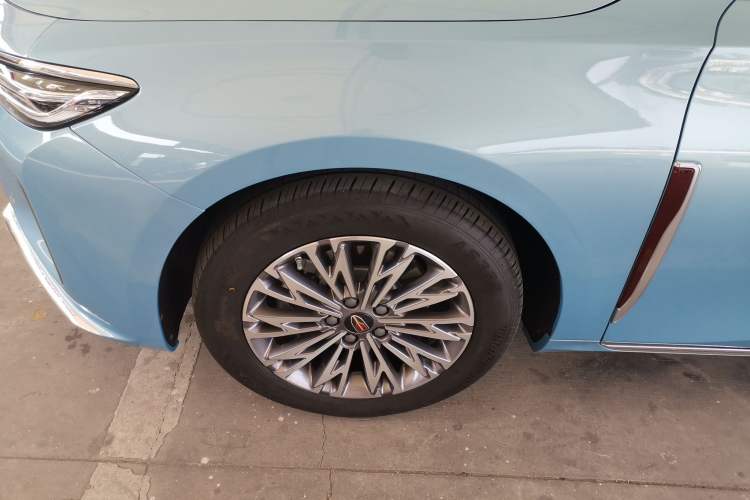 Used Hongqi H5 2023 2.0T Automatic Smart Connect Flagship Edition
